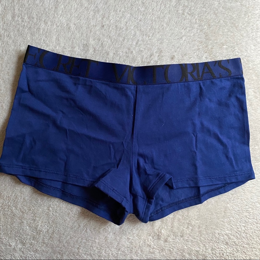 New | Victoria’s Secret | Logo Boyshort Small